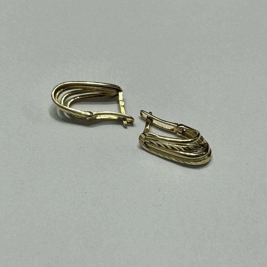 1 AUKCJA P726/2026 2,26g/14K