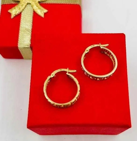 Złote kolczyki p.585/2,43g