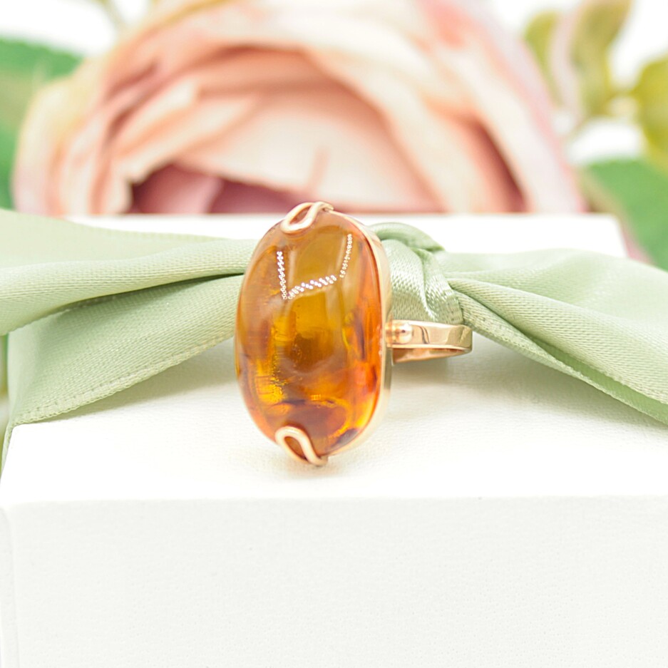 Złoty pierścionek p.585/4,31g