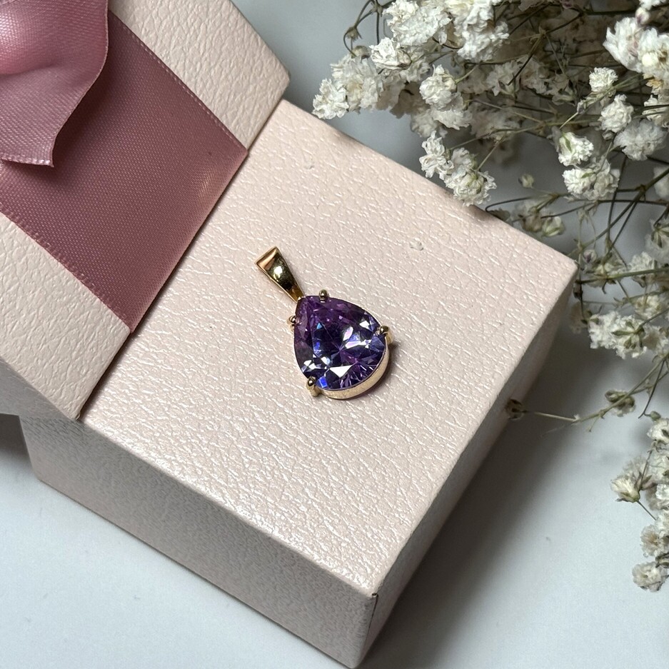 Złota zawieszka p.585/4,22g