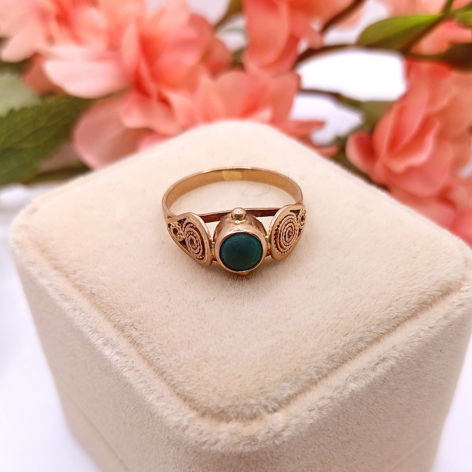 Złoty pierścionek p.585/2,79g