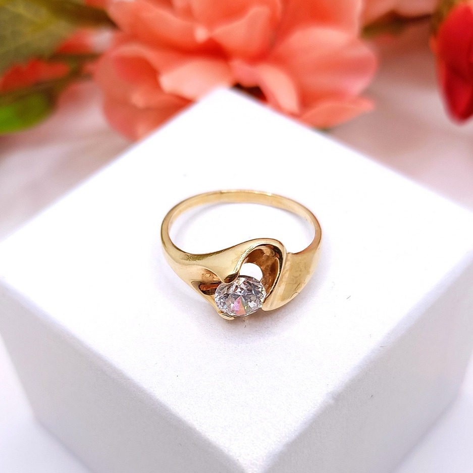 Złoty pierścionek p.585/2,65g 