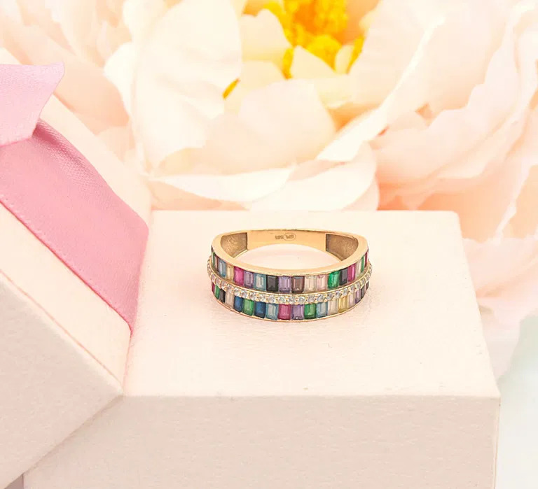 Złoty pierścionek p.585/2,63g