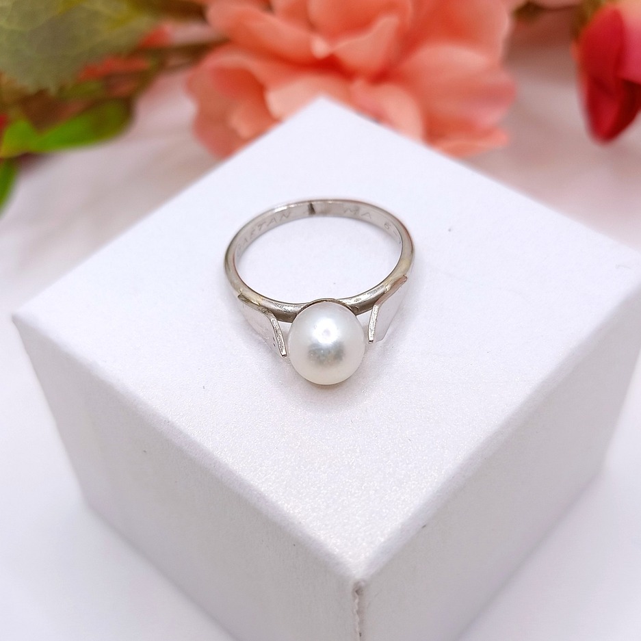 Złoty pierścionek p.585/3,61g 