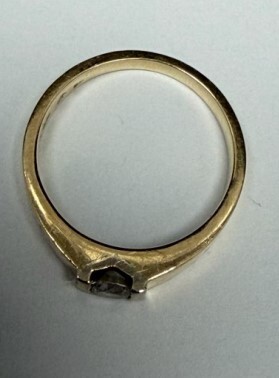 1. AUKCJA ZŁOTO P70/2026 3,90g/14k