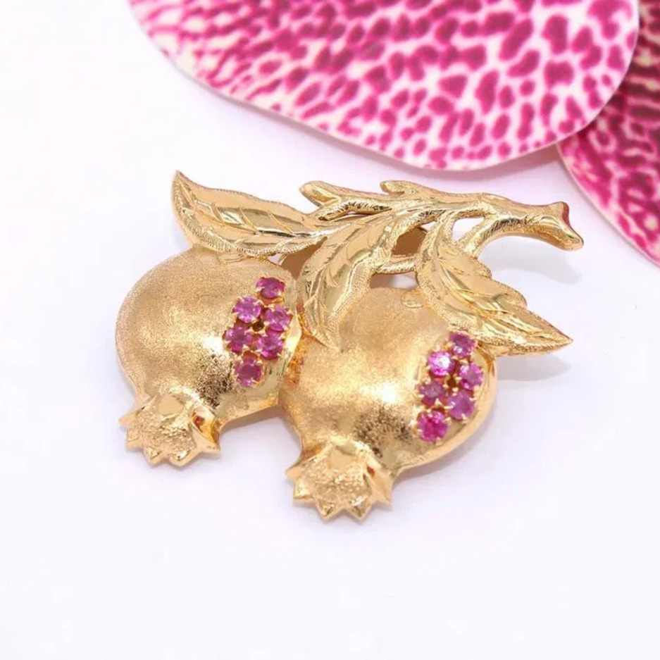 Złota broszka p.585/8,54g